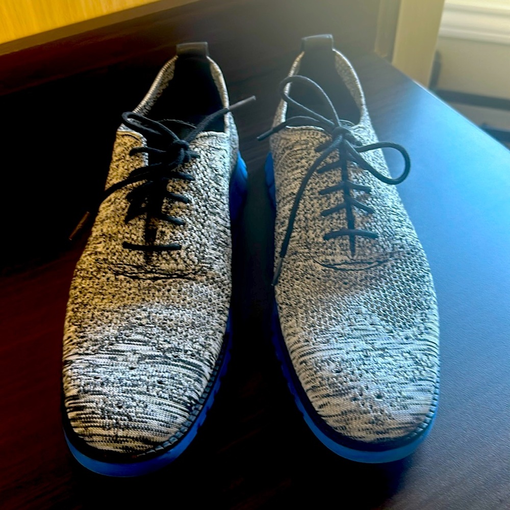Men’s Cole Haan Grand OS zero gravity fly knit dress shoes!